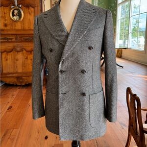 40L full double breasted black and white suit!